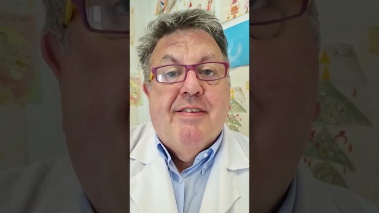 Muco nelle feci del neonato: Cause e trattamento durante il raffreddore