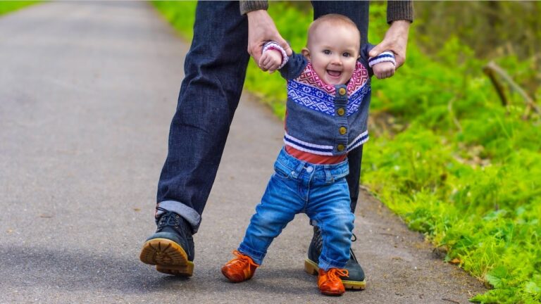 Difetti nella camminata dei bambini: cause e soluzioni